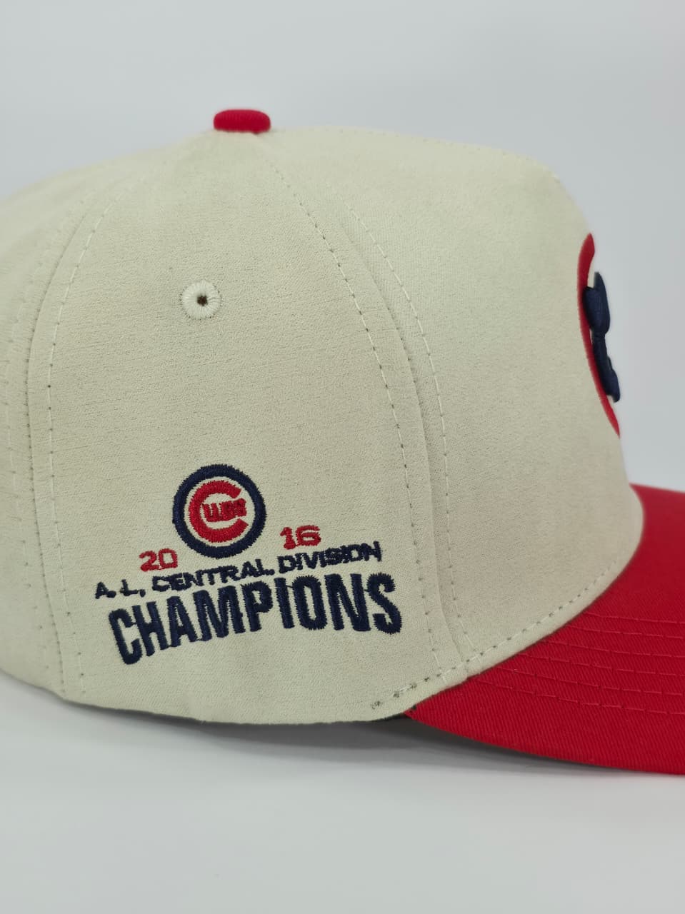 CHICAGO CUBS